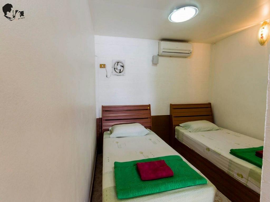 Vn Guesthouse Kanchanaburi Luaran gambar